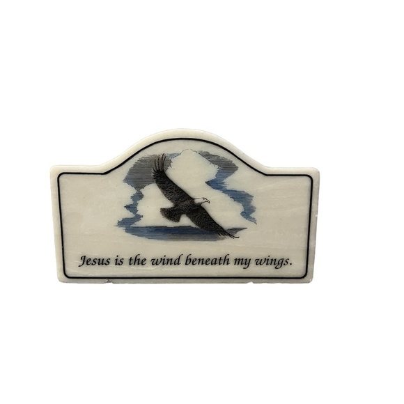 Decorative Marble Stand “Jesus Is The Wind Beneath My Wings” - Picture 2 of 4